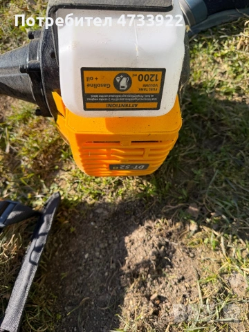 Голям тример за трева, снимка 5 - Моторни триони/резачки - 53756631