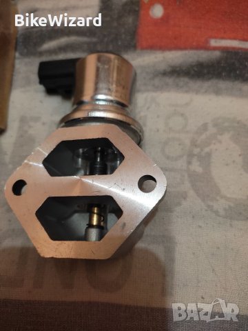 Клапан за управление на въздуха, клапан за контрол на въздуха за двигатели Mercruiser V6 и V8 НОВ, снимка 3 - Части - 42016064