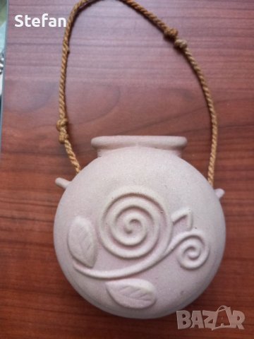 Керамична ваза за стена, снимка 1 - Вази - 41413717