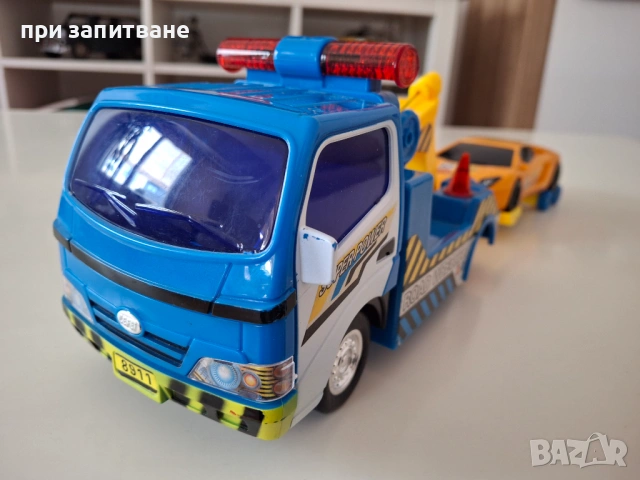 Голям камион пътна помощ, репатрак с кола, снимка 3 - Коли, камиони, мотори, писти - 51539985