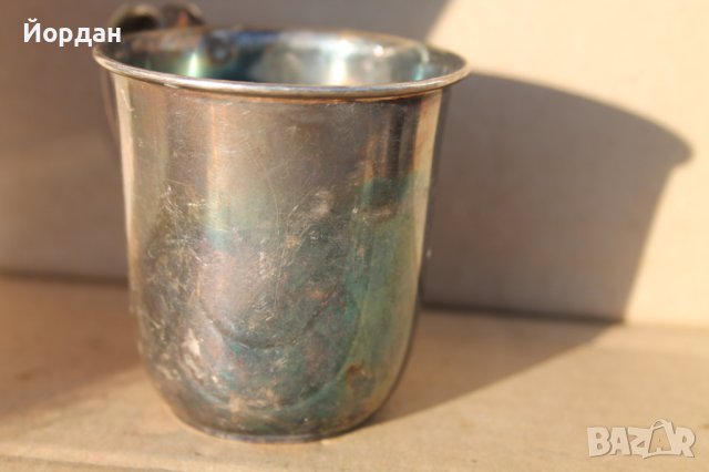 Сребърна чаша, снимка 2 - Антикварни и старинни предмети - 44435705