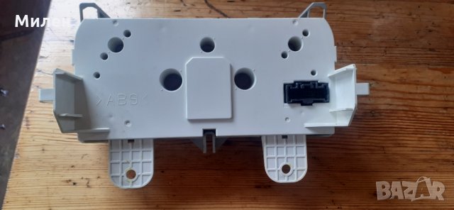 Управление На Климатика. Mazda 5 от 2005-2009 Година Мазда 5, снимка 2 - Части - 36022001