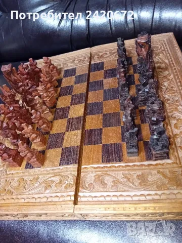 дърворезбован  шах и табла, снимка 1