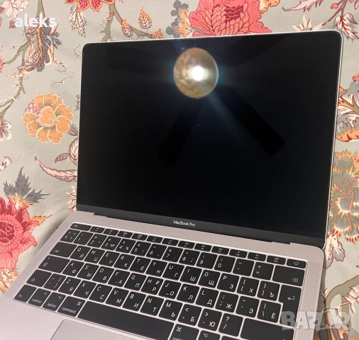 Лаптоп Apple Macbook pro 13 2017 i5 2,3GHz 8RAM 120GB, снимка 2 - Лаптопи за дома - 53622222