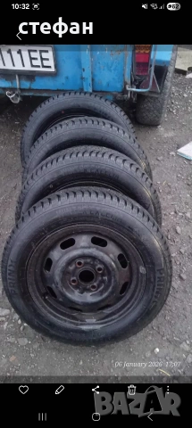 зимни гуми с джанти мазда 175/65/14 на 2000км.дот 24, снимка 3 - Гуми и джанти - 52875311