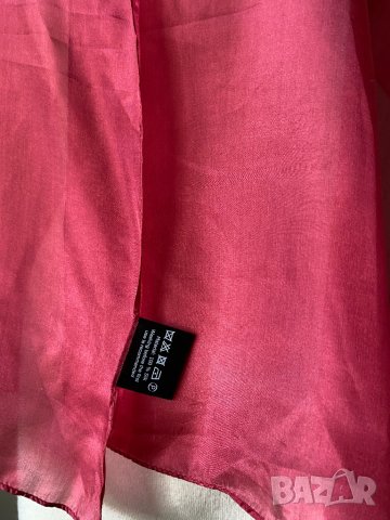 Копринен шал в червен цвят, снимка 6 - Шалове - 40439386
