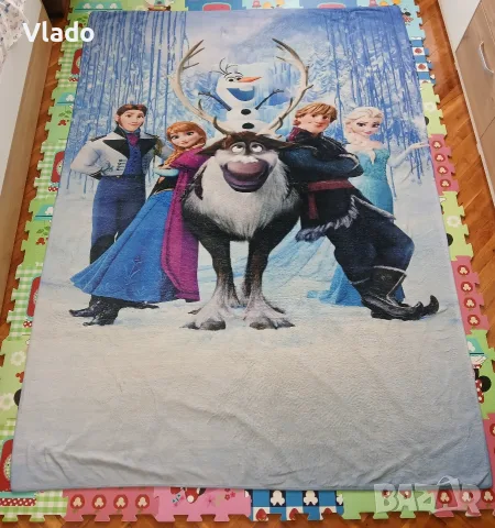 Килим с Елза и Анна 