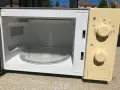 Микровълнова печка, снимка 2