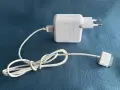 Оригинално зарядно за Айпод , Apple Ipod A1070, снимка 1