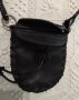 Малка черна кожена чанта кросбоди - Antonello Serio , снимка 6