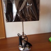 Нова интериорна лампа, снимка 1 - Настолни лампи - 42532237