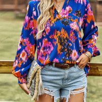 Дамска блуза с флорален принт и V-образно деколте, 4цвята - 023, снимка 15 - Блузи с дълъг ръкав и пуловери - 42038517