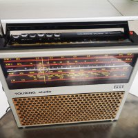 Радио ITT SCHAUB-LORENZ TOURING studio , снимка 2 - Антикварни и старинни предмети - 42109486