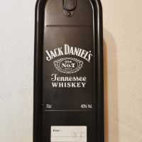 Метална кутия   Jack Daniels. 2 броя, снимка 1 - Колекции - 44924373