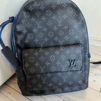 Намалена цена Нова раница Louis Vuitton , снимка 4 - Раници - 38671861