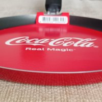 Тиган за палачинки лимитирана серия на COCA COLA. Диаметър 25 см. Нов., снимка 2 - Съдове за готвене - 41543958