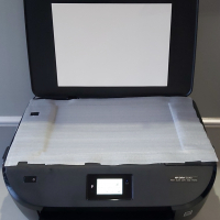 HP ENVY 5540 принтер, снимка 3 - Принтери, копири, скенери - 36191786