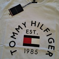 Тениска Tommy Hilfiger, снимка 2 - Тениски - 41475357