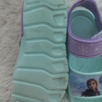 Детски обувки и маратонки Елза и Ана , снимка 10 - Детски маратонки - 41691893