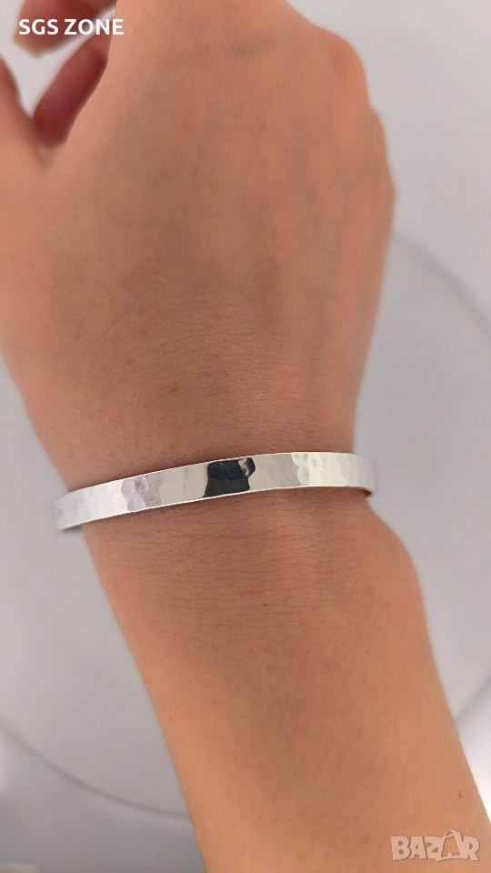 Стилна твърда гривна , снимка 1