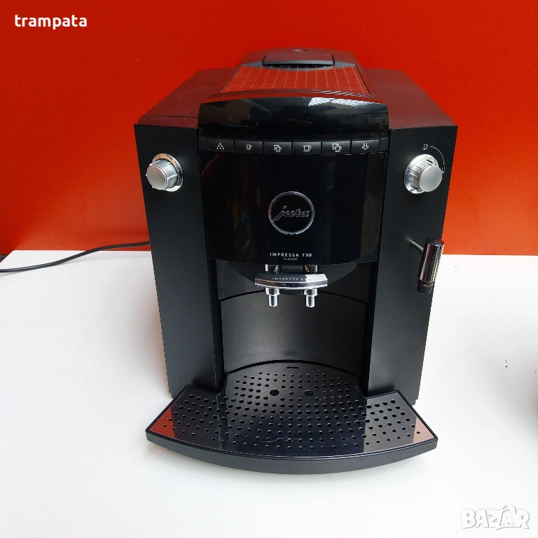 НАЙ ДОБРАТА ОФЕРТА Кафемашина Jura F50 , снимка 1