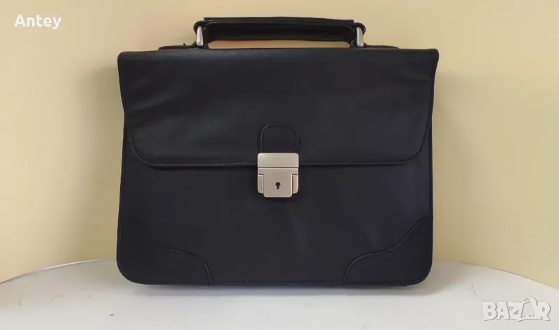 Кожена чанта за таблет, нова, снимка 1