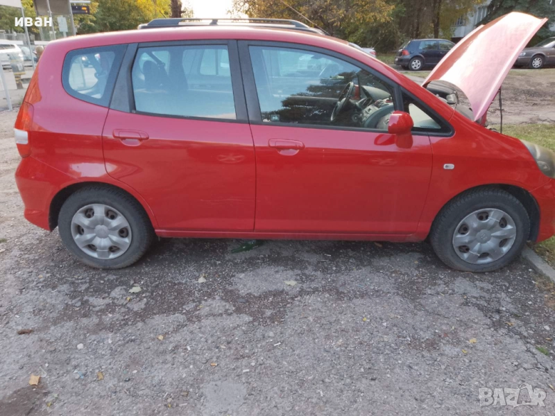 Продава се Хонда джаз, снимка 1