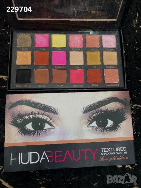 Палитра HUDA BEAUTY Rose gold edition , снимка 1