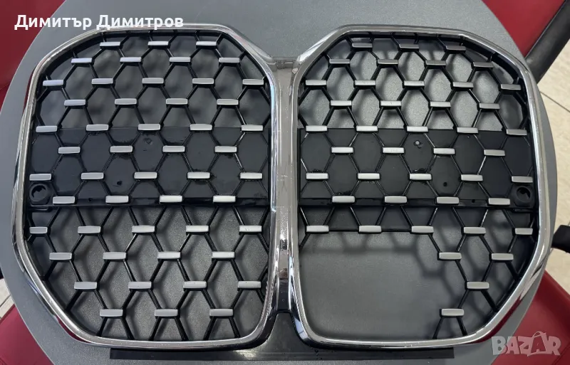 Продавам предна решетка от BMW G26 , снимка 1