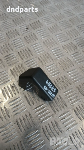 Пластмаса Mercedes E W211 2003г.