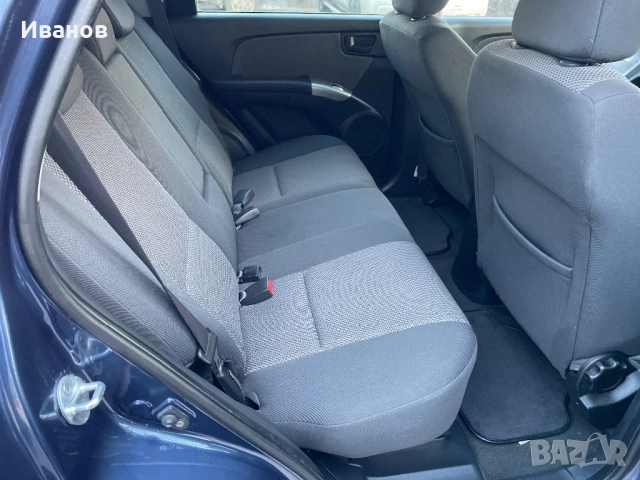 Кия Спортидж 2.0 Актив, снимка 8 - Автомобили и джипове - 52696941