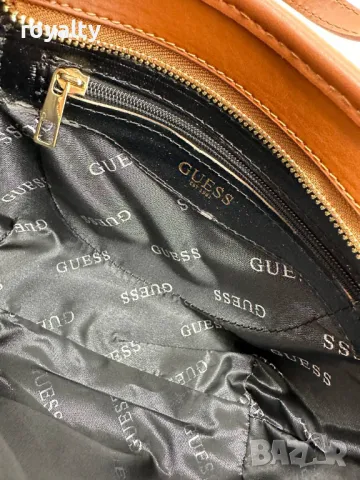 Guess mini дамски чанти Различни цветове , снимка 3 - Чанти - 49046191