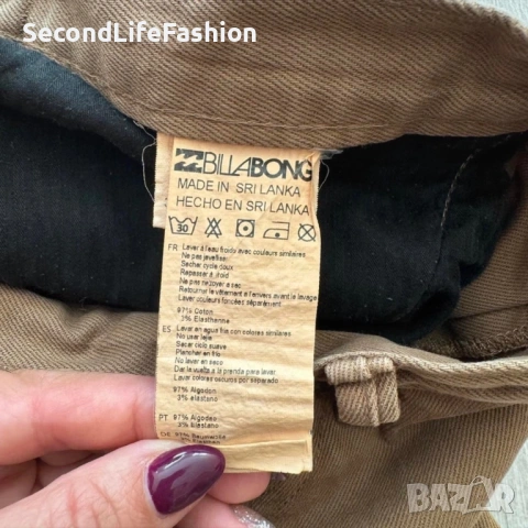 Дамски дънки Billabong размер 30 с ниска талия кафяви, снимка 4 - Дънки - 53107173