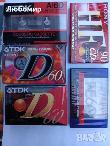 Фабрично запечатани аудиокасети TDK Sony