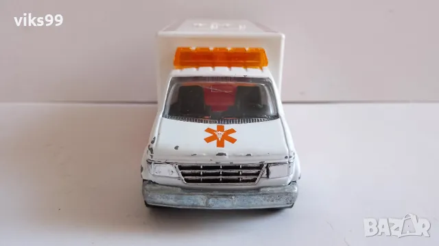 Ambulance Pompier Fire - Majorette 1:43, снимка 6 - Колекции - 47544051