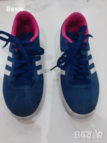 Дамски велурени кецове Adidas 36 2/3, снимка 2 - Кецове - 48201379