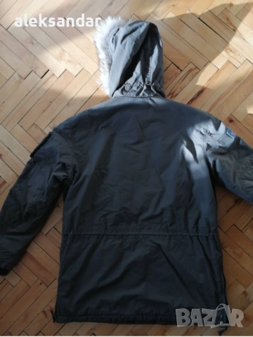 Napapijri Яке Парка Естествен косъм, снимка 3 - Якета - 52100133