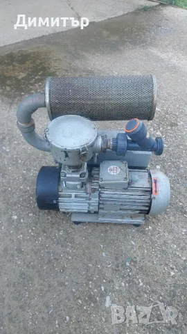 Вакуум помпа BUSCH KB 0040 D 100