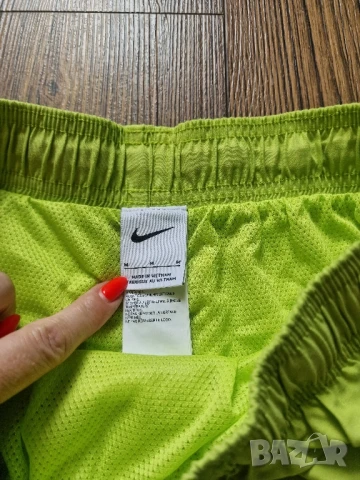 Страхотни мъжки къси шорти NIKE размер М , нови с етикет, снимка 3 - Къси панталони - 50839631