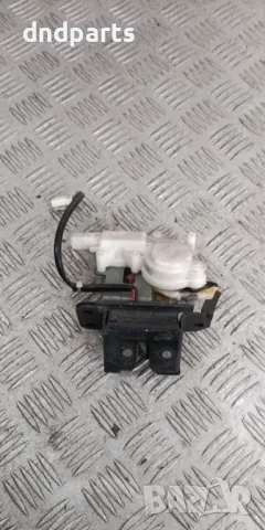 Брава заден капак Mazda 5 2008г.	