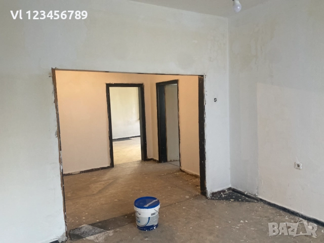 Продава се 4-стаен апартамент 158 кв.м в Центъра на Пловдив – четири изложения, два балкона, изба, снимка 11 - Апартаменти - 52378878