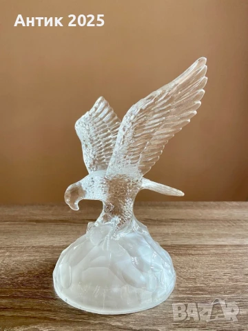 Антична кристална фигурка на орел, снимка 1