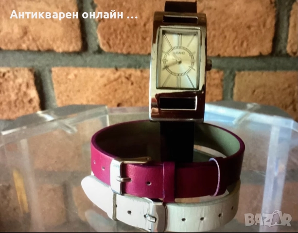 Дамски часовник +3 кожени каишки 