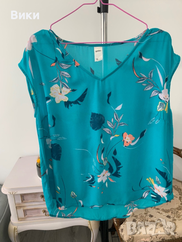 Дамска блуза в размер L/XL, снимка 3 - Тениски - 44728235