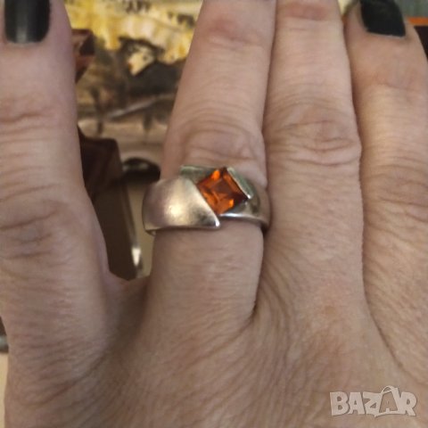 Рядък сребърен пръстен с оранжев сапфир , снимка 3 - Пръстени - 41808450