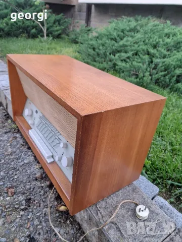 немско лампово радио Braun, снимка 5 - Радиокасетофони, транзистори - 50239689