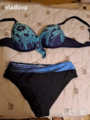 Дамски бански от две части XL - нов