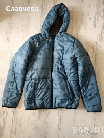Детско зимно яке с дефект 
