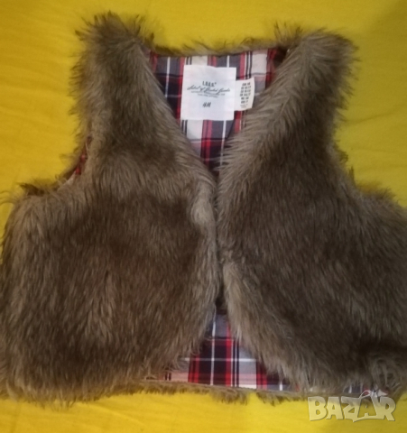 Пухкаво елече за момиче - 146