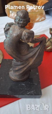 Царски копчета, вази, котка и склуптура , снимка 17 - Колекции - 40851669